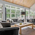 Rubinsoen Skovhuse * Hasle
