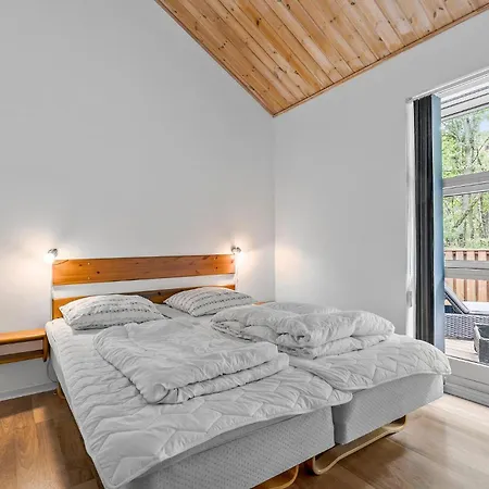 펜션 Rubinsoen Skovhuse *