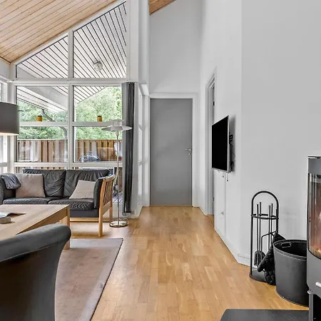 Rubinsoen Skovhuse 펜션 *