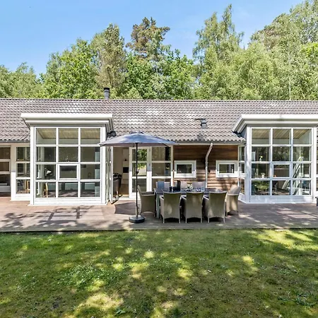 Rubinsoen Skovhuse 펜션 하슬레