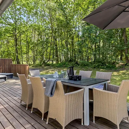 Rubinsoen Skovhuse 하슬레